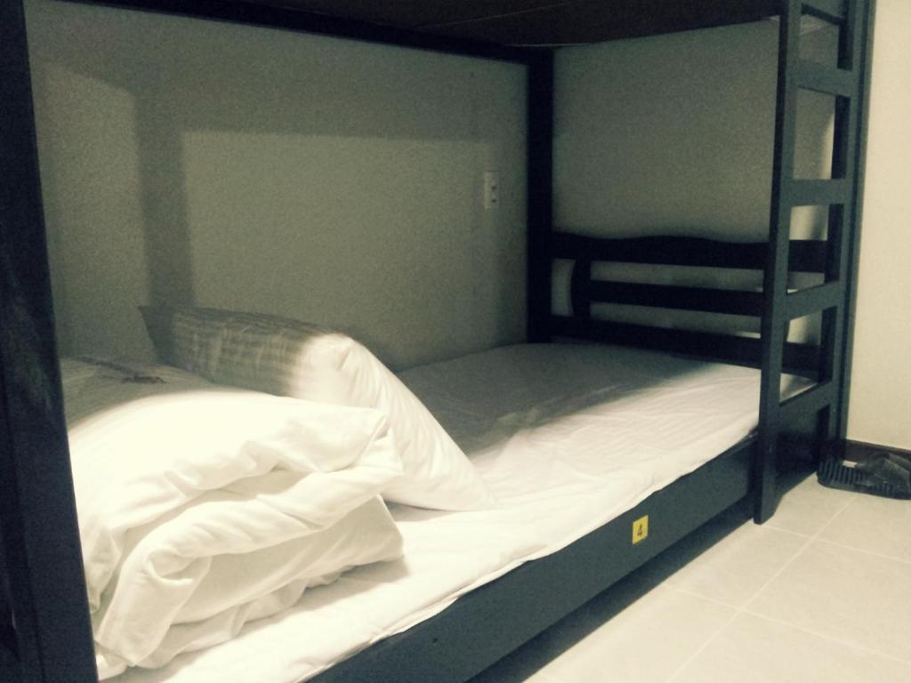 24 Guesthouse Sinchon Hongdae Сеул Екстер'єр фото